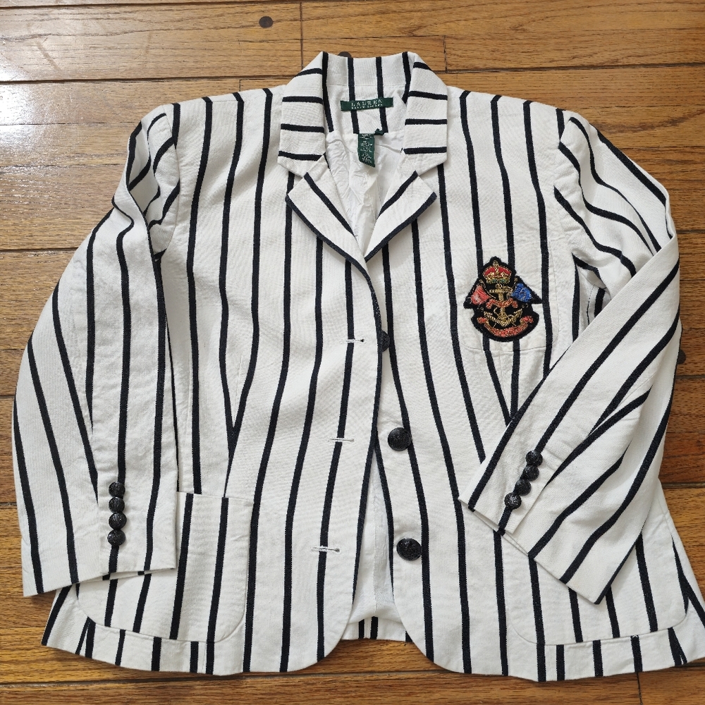 Ralph Lauren Puffy crest University Black and White Striped Blazer